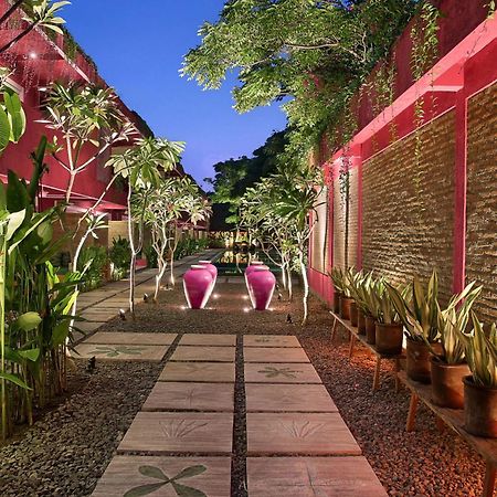فندق Pinkcoco Gili Trawangan - Constant Surprises - For Cool Adults Only المظهر الخارجي الصورة