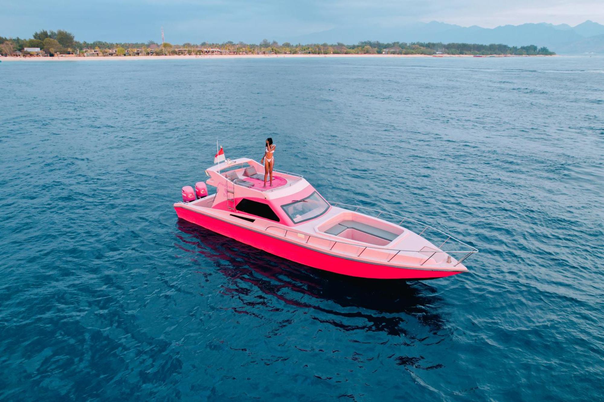 فندق Pinkcoco Gili Trawangan - Constant Surprises - For Cool Adults Only المظهر الخارجي الصورة